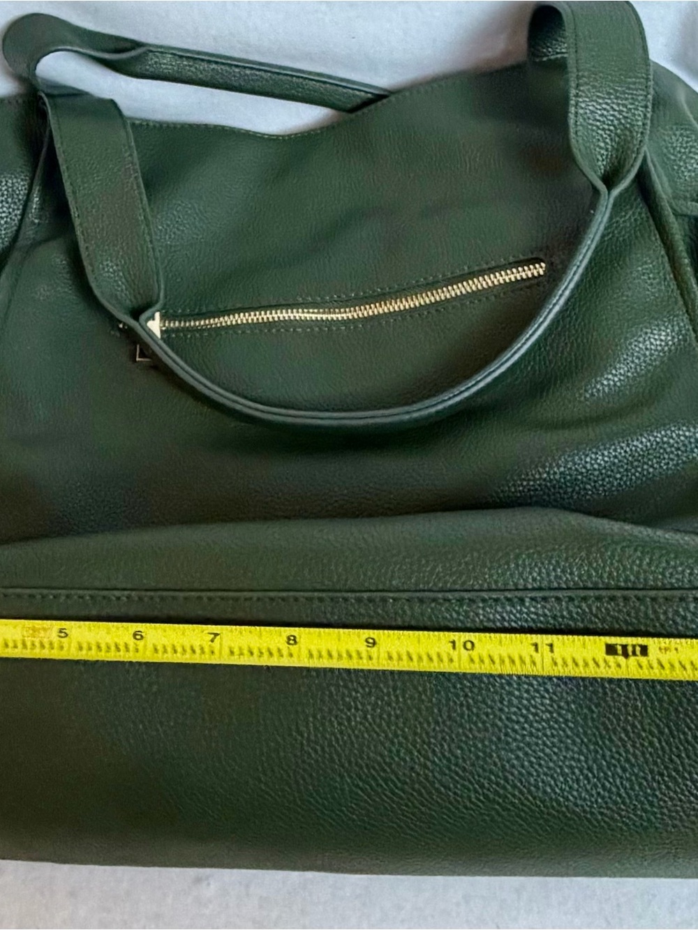 ONE5ONE Large Green Shoulder Tote Bag Gold Hardware Drawstring Sides - Picture 5 of 10